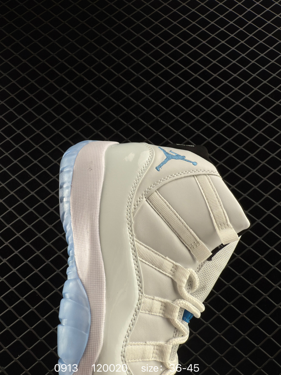 Air Jordan 11 Retro GS “Gamma Blue”